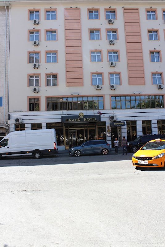 An Grand Hotel