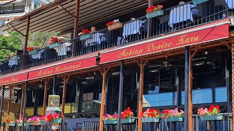 Günbatımı Kilyos Konaklama & Tiny House Bungalov & Piknik & Plaj & Çadır Alanı