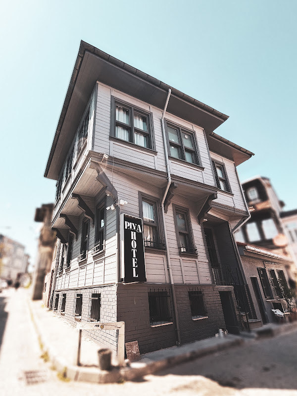 Piya Hostel