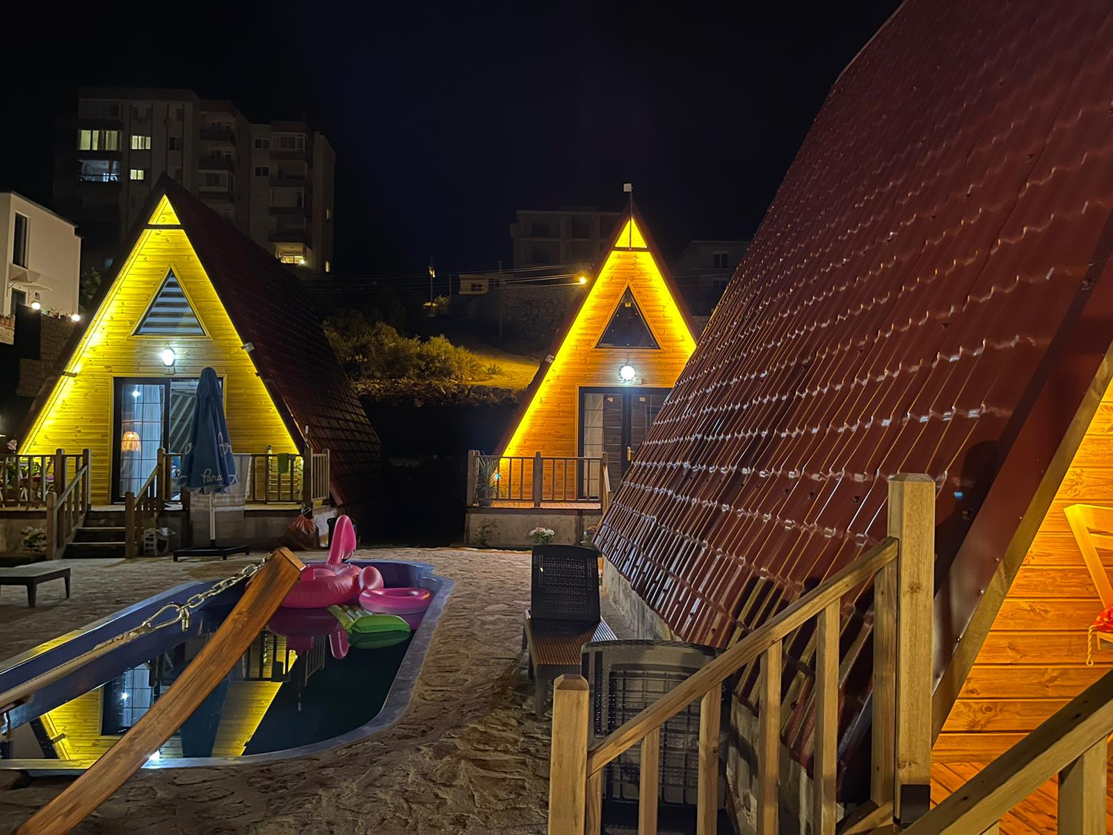 Artemis Deluxe Apart