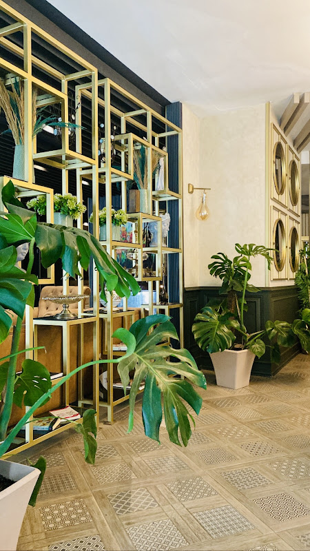 Nobel Hotel