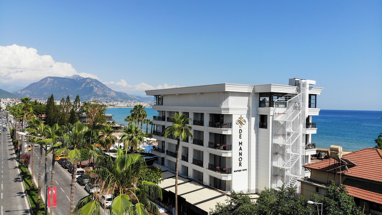 Sun Hotel by En Vie Beach