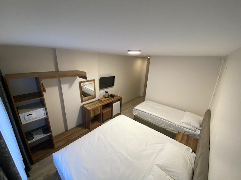 Zümrüt Palas Otel