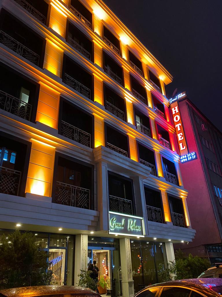 Orange Airport Hotel