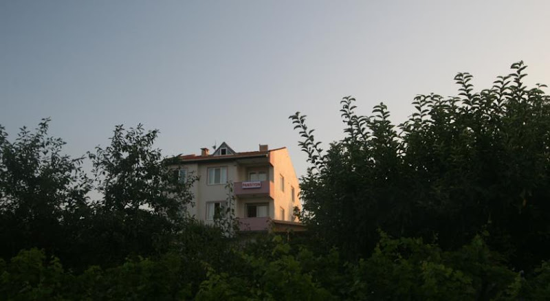 Bahçeli Konak