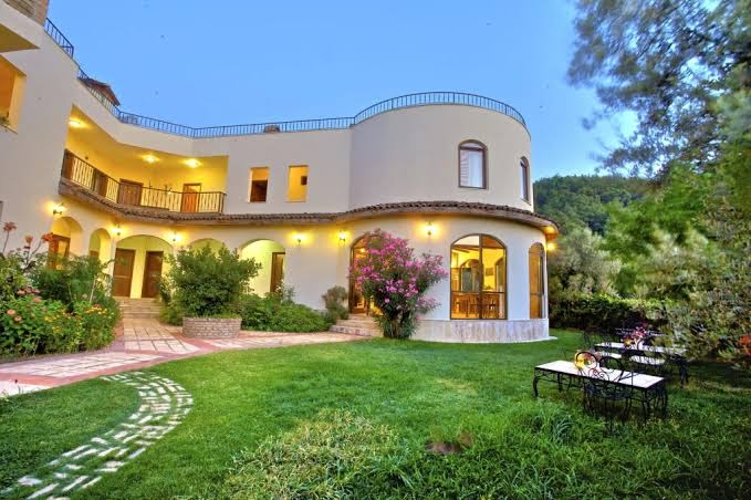 The Muses House Boutique Hotel