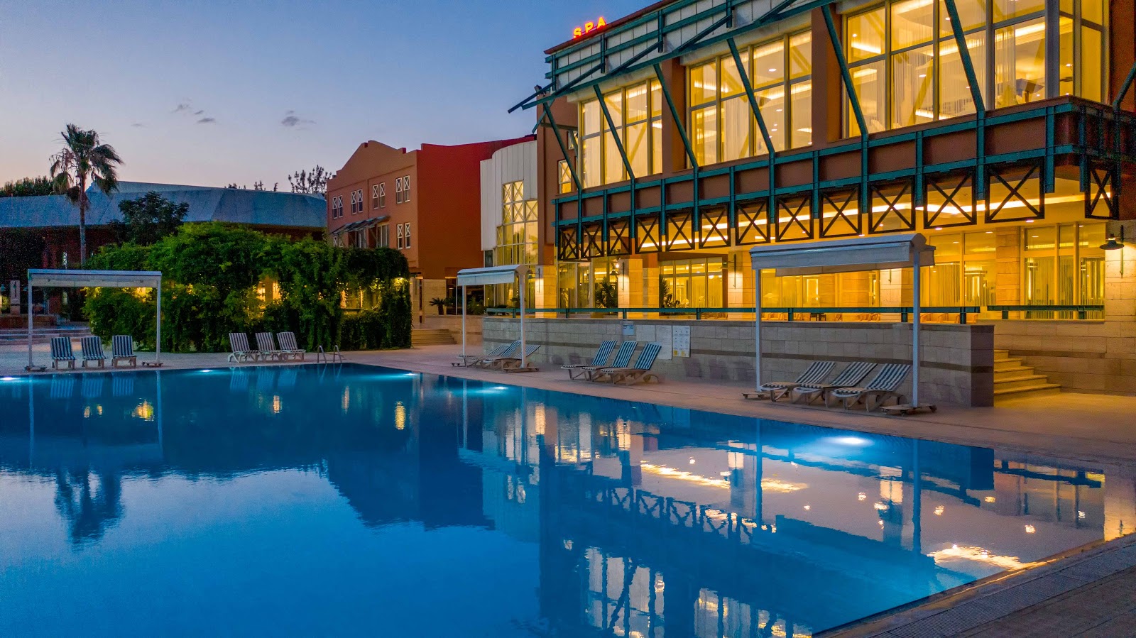 Lycus River Thermal Hotel