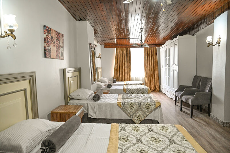 Elite Plus Family Hotel Old City