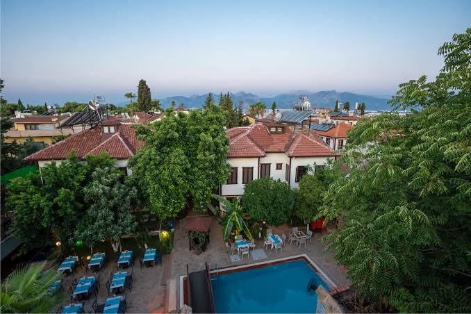 Hotel Karyatit Kaleiçi