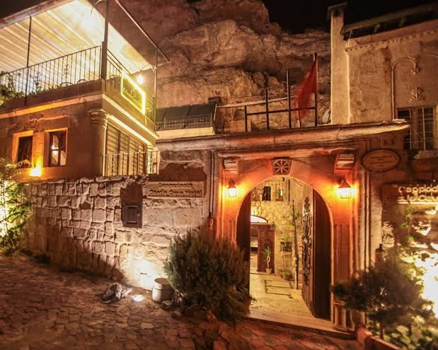 LARİSSA CAVE HOTEL