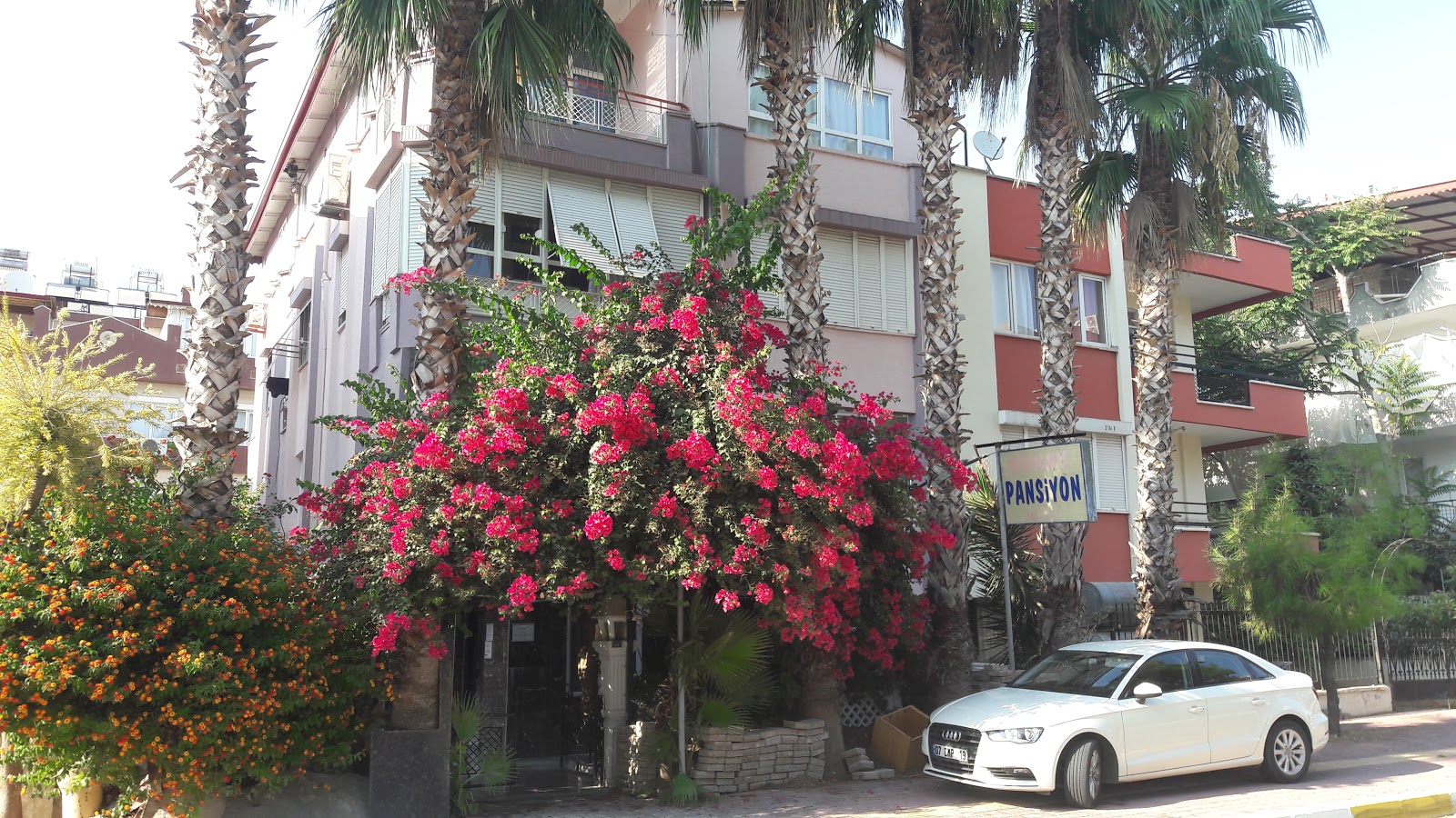 PALVAN APART HOTEL