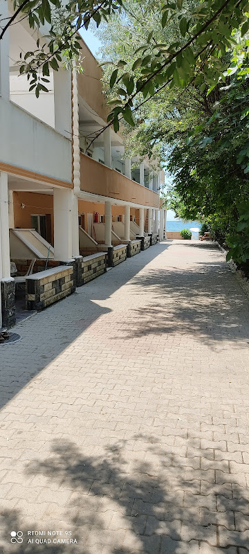 Dede Motel