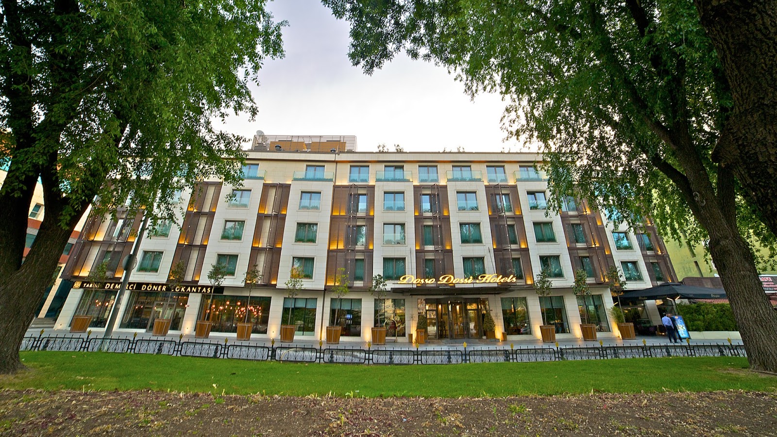 New Inn Hotel Old Town