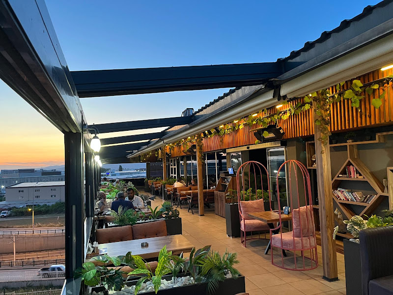 VELMORE HOTEL & SPA