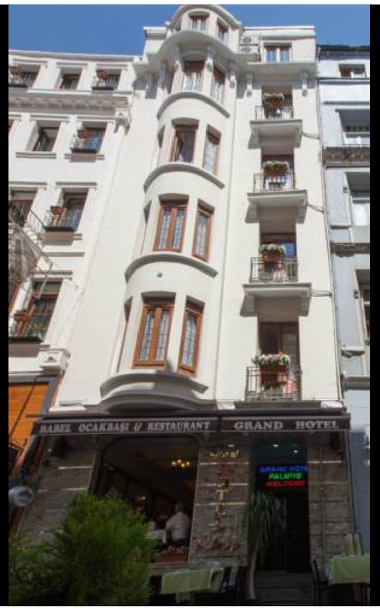 Taksim Istiklal Suites&Hotel