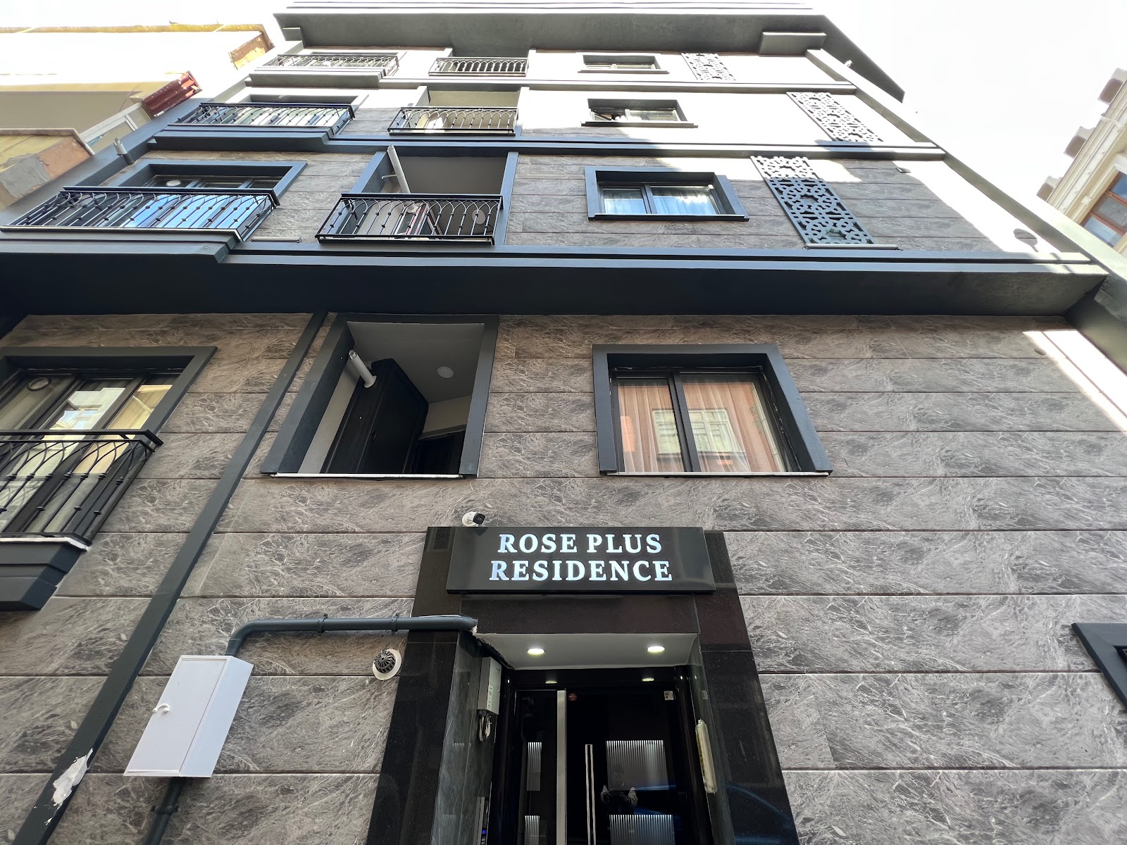 Rose Point Residence