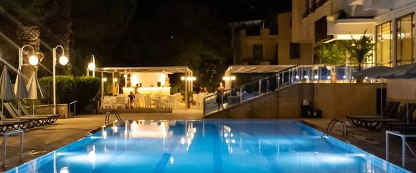 Blue Golden Sea Hotel