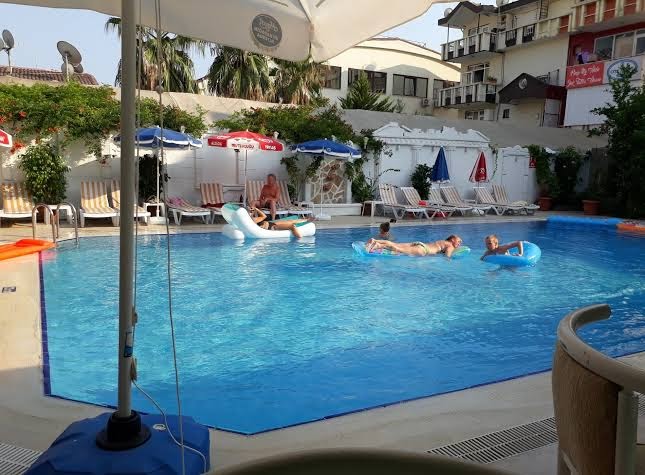 Sunside family hotel