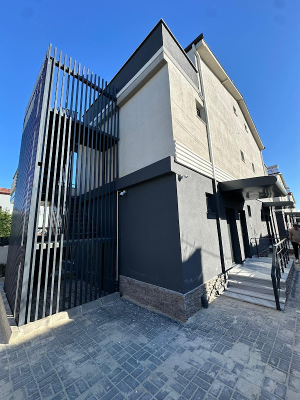 EOS Hotel