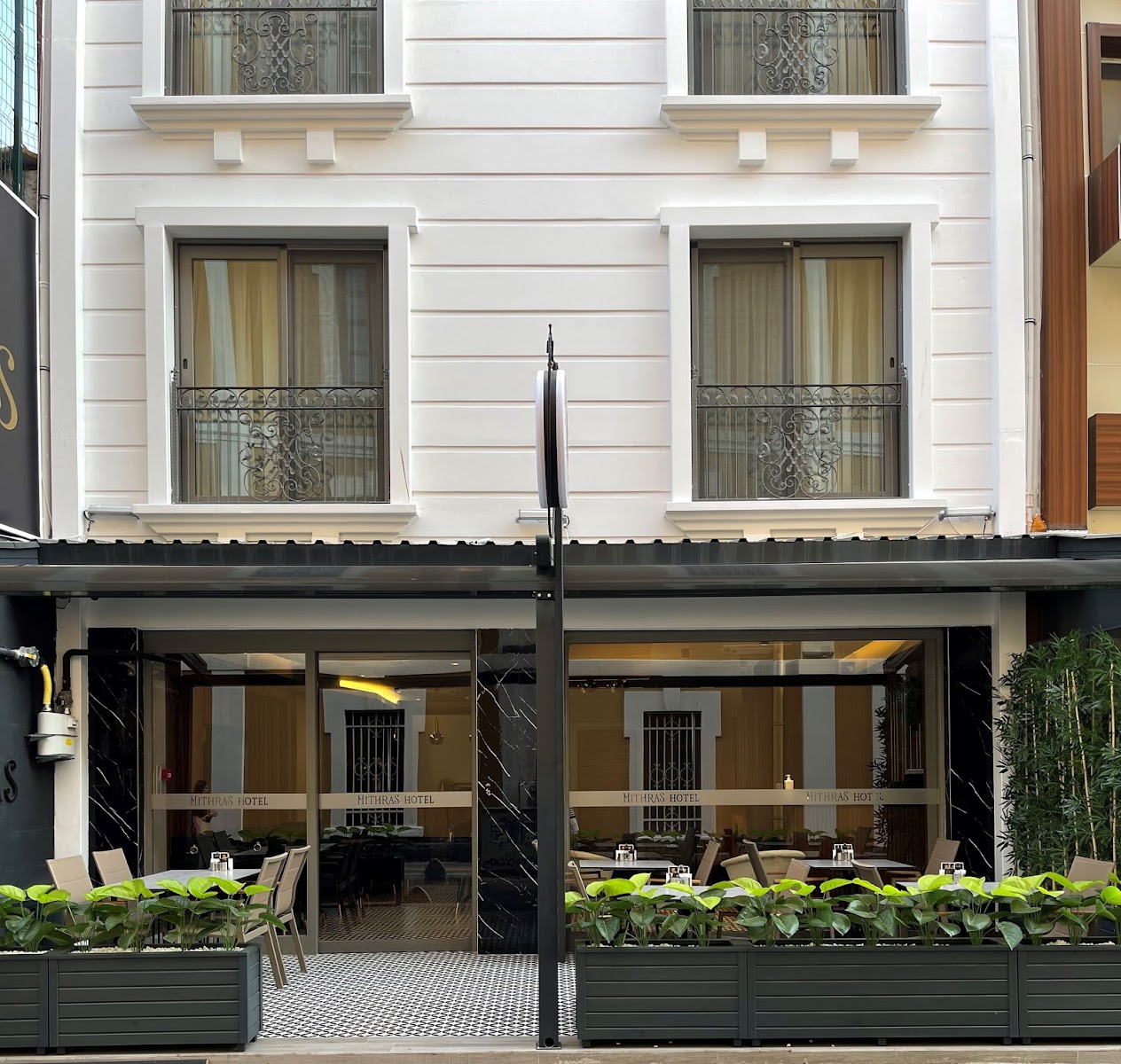 ibis İzmir Alsancak