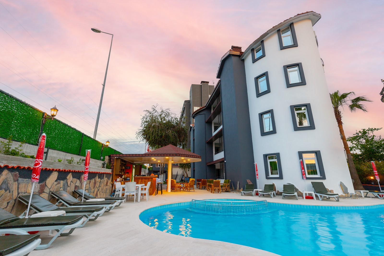 Villa Side Residence