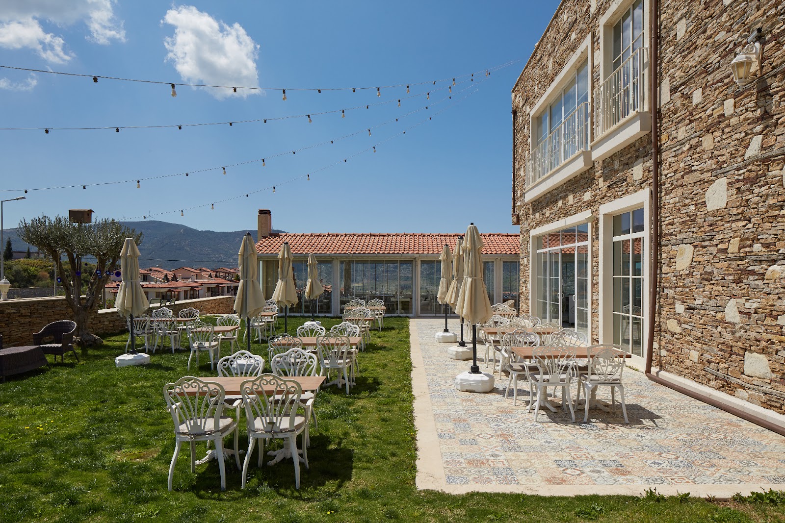 Vinifera Vineyards Hotel