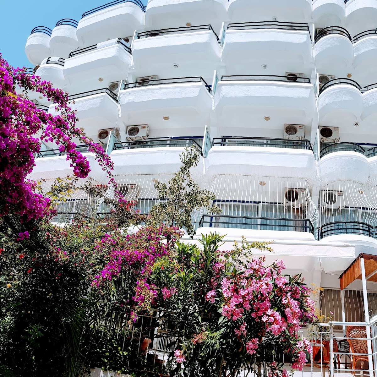 Tuntas Family Suites Kusadasi