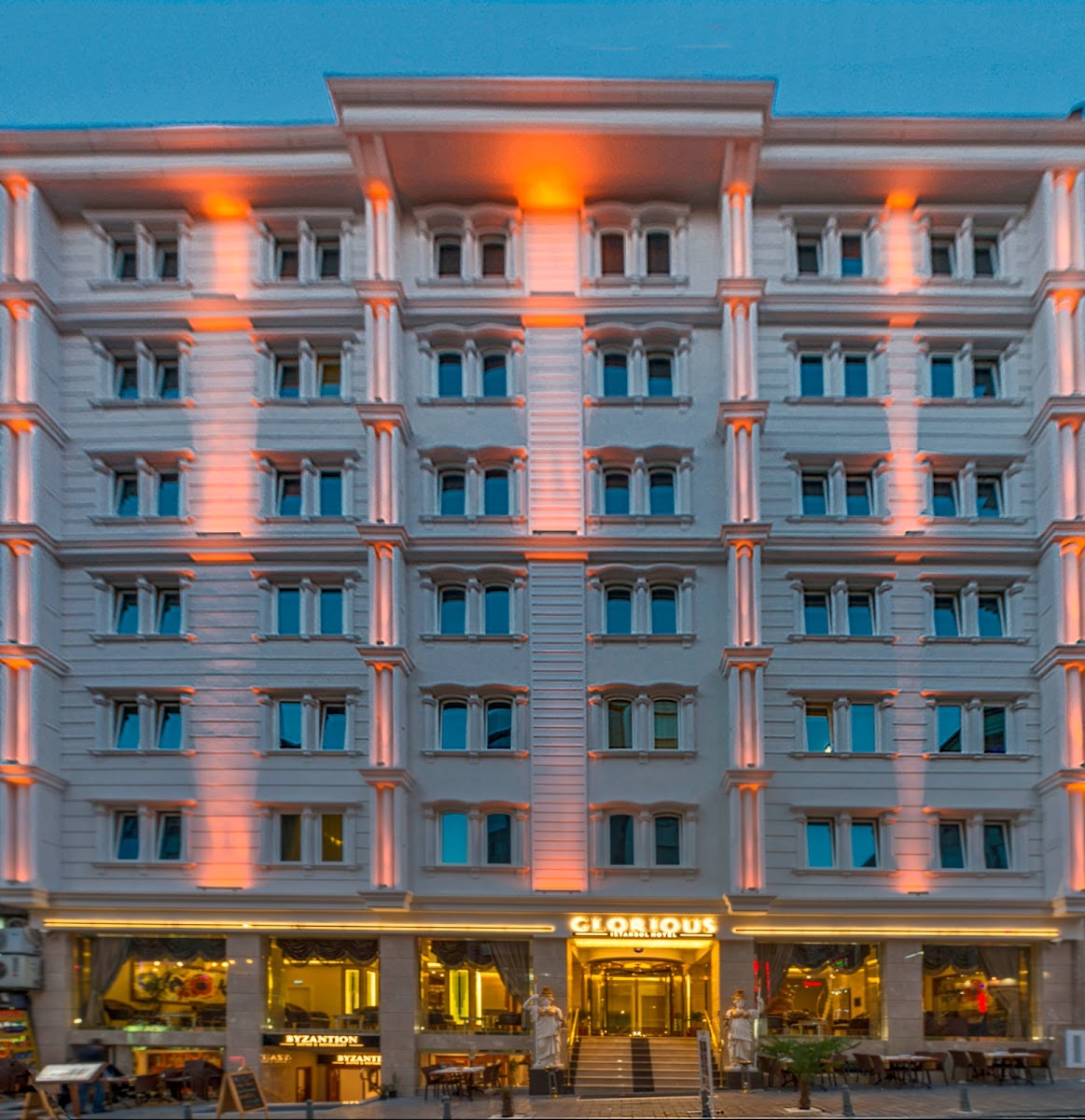 Parmada Hotel