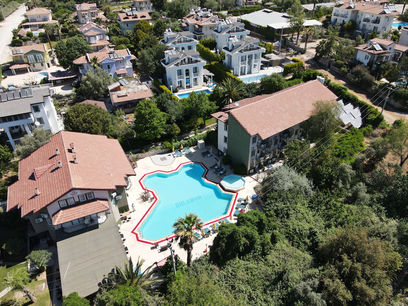 The Green Valley Hotel