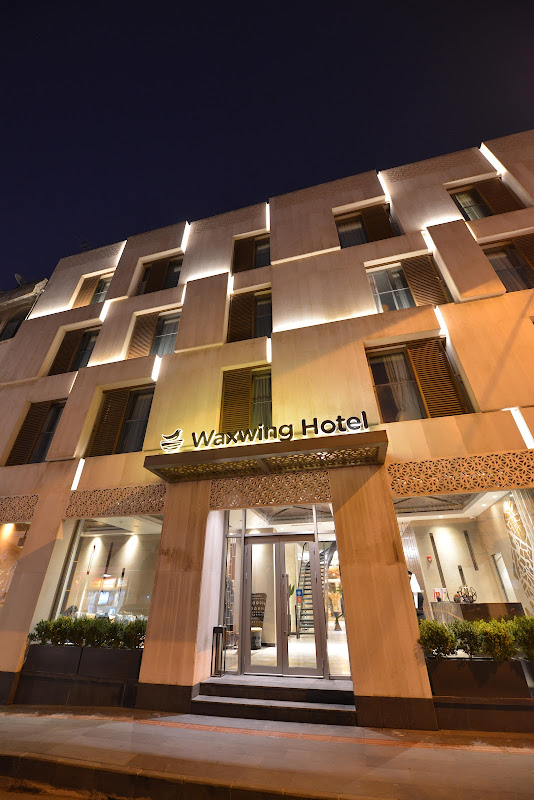 Waxwing Hotel