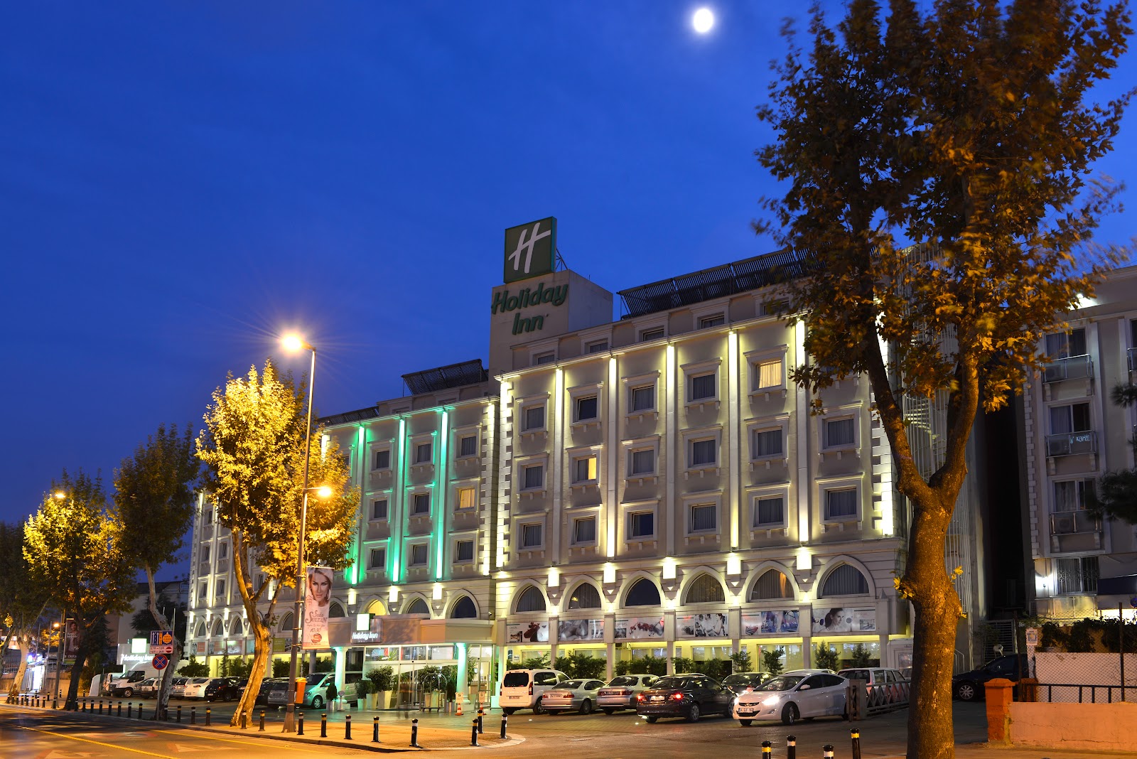 Grand Aksu Hotel