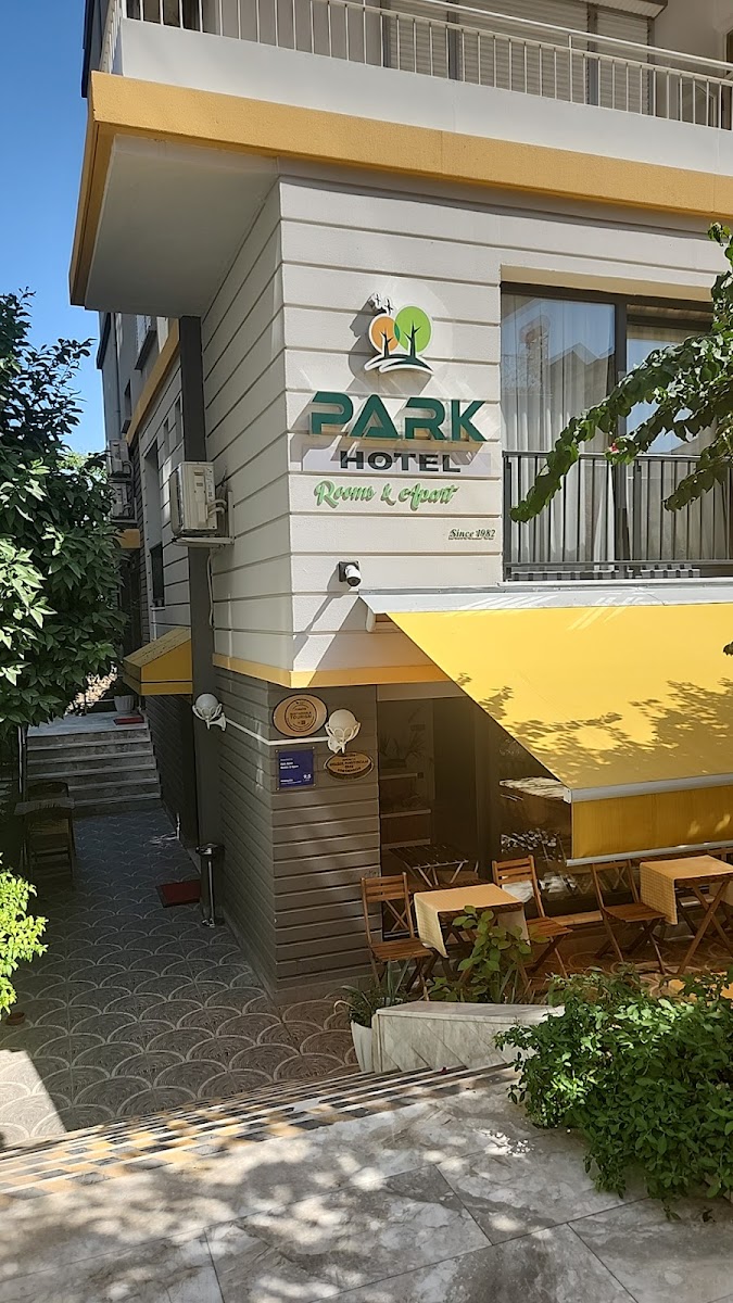 Perge Pine Green Hotel