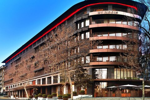 Mega Residence Hotel