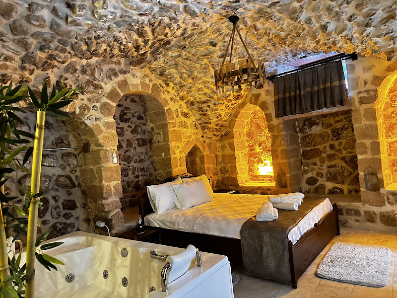 Arev Otel