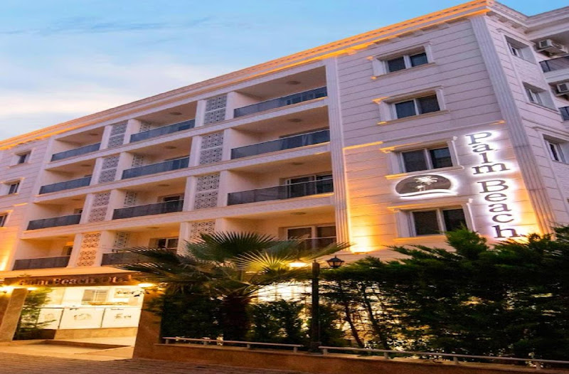 Palm Beach Hotel