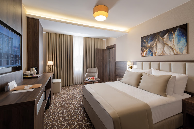 PARK DEDEMAN MERSİN MARİNA HOTEL