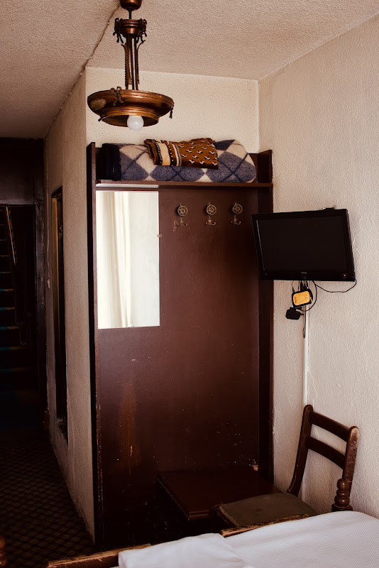 Kayapali Hotel