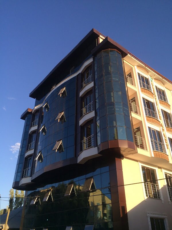 Kardeşler Apart