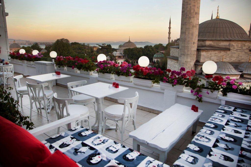 Nomade Old City Hotel