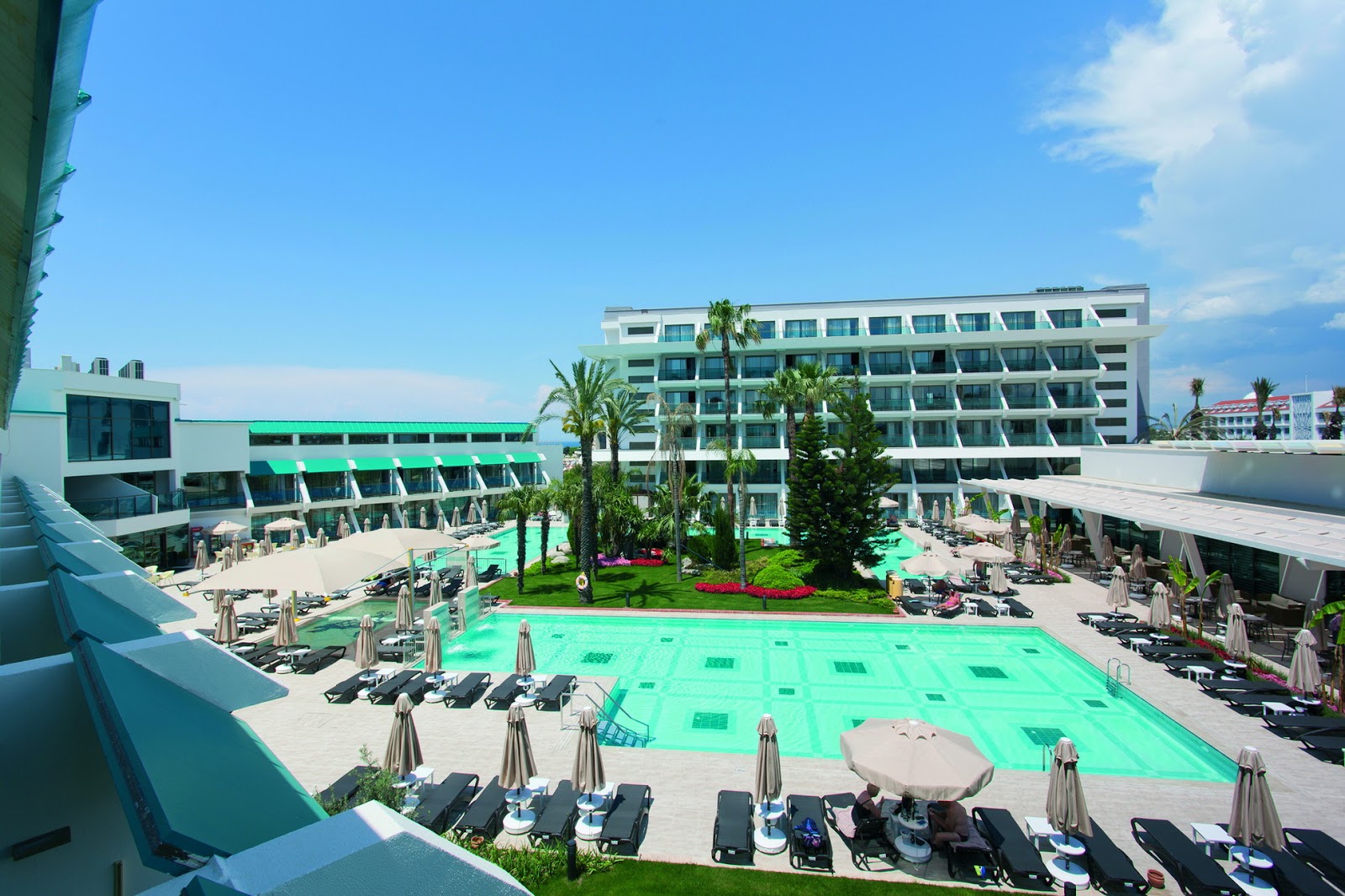 Sandy Beach Hotel
